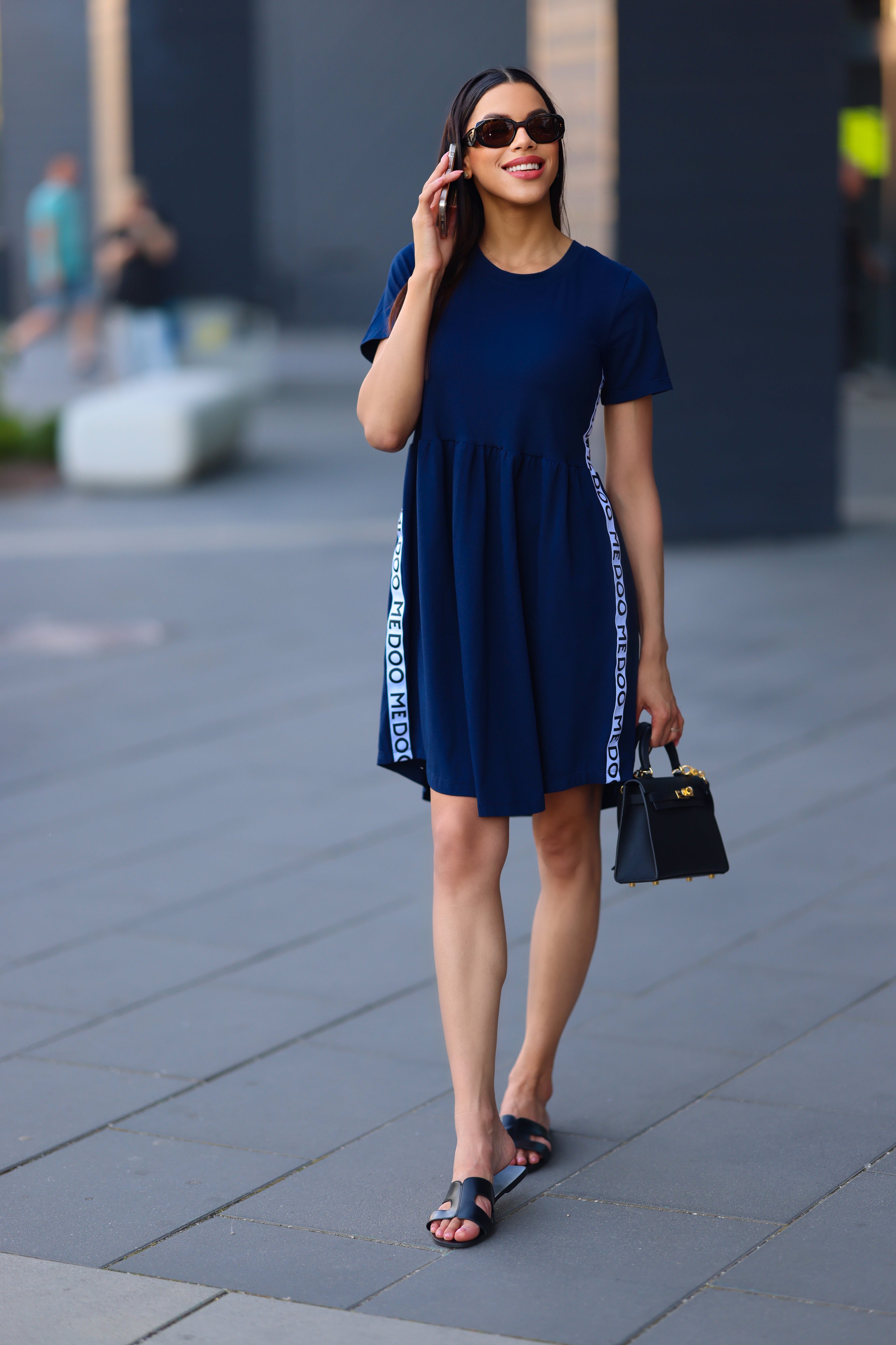 Knee dress