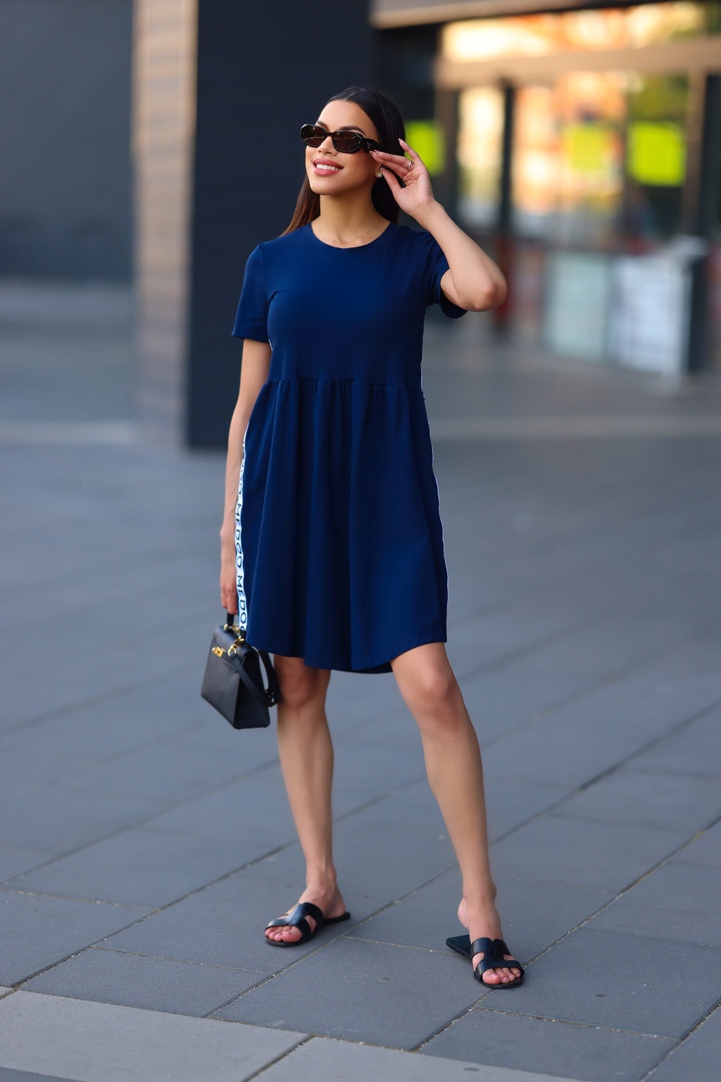 Knee dress