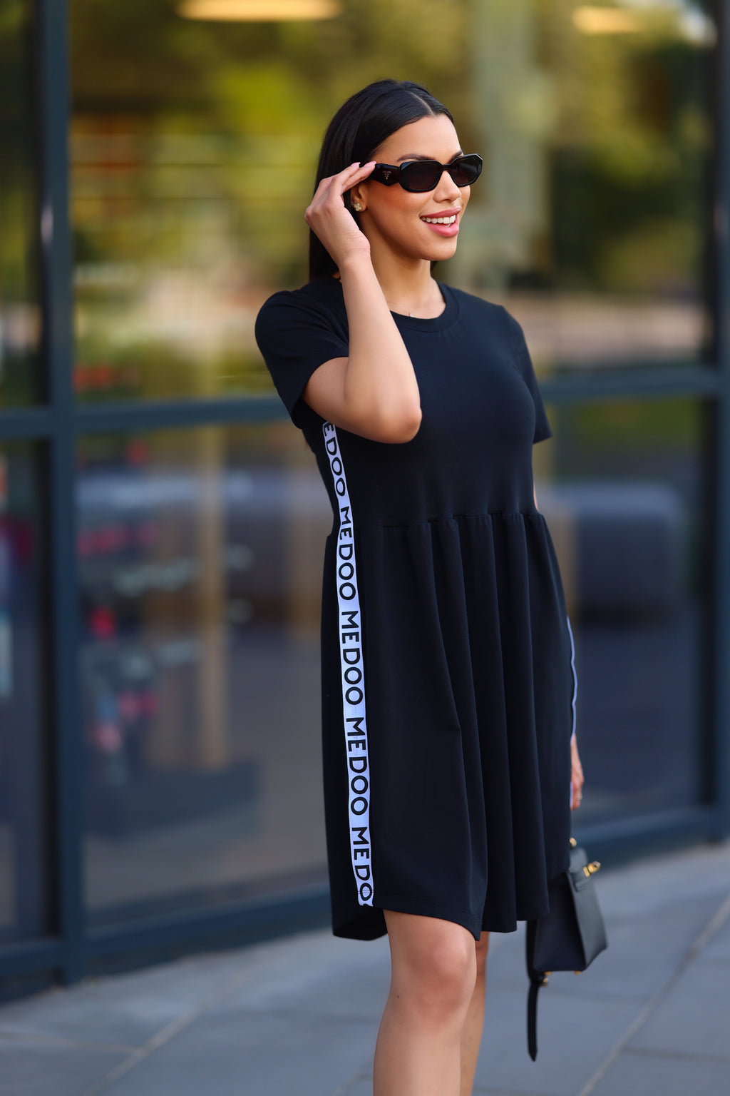 Knee dress